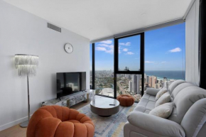 Million dollar ocean view FREE Car park 3BR in Broadbeach, Australia
